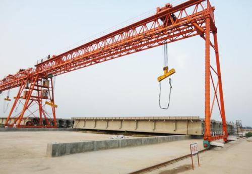 龍門(mén)吊軌道基礎(chǔ)設(shè)計(jì)有哪些要求？