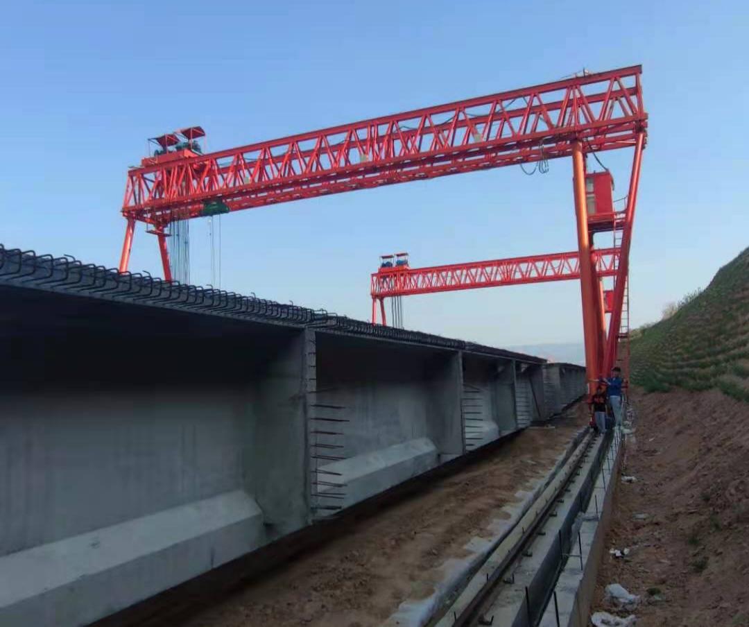 提梁機(jī)在工作時的七個不準(zhǔn)