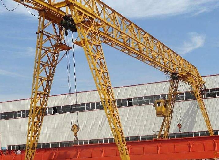 路橋門(mén)式起重機(jī)的運(yùn)行速度與哪些因素有關(guān)